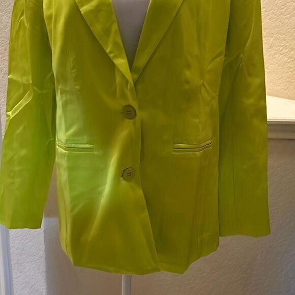 Ser.O.Ya Womens XS Neon Lime Motlee Jacket 100% Silk Button Closure Pockets NWT - Picture 2 of 8